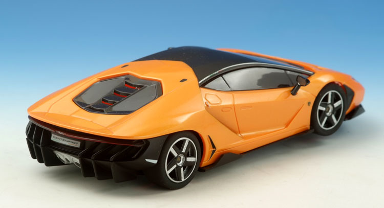 SCALEXTRIC Lamborghini Centenario orange